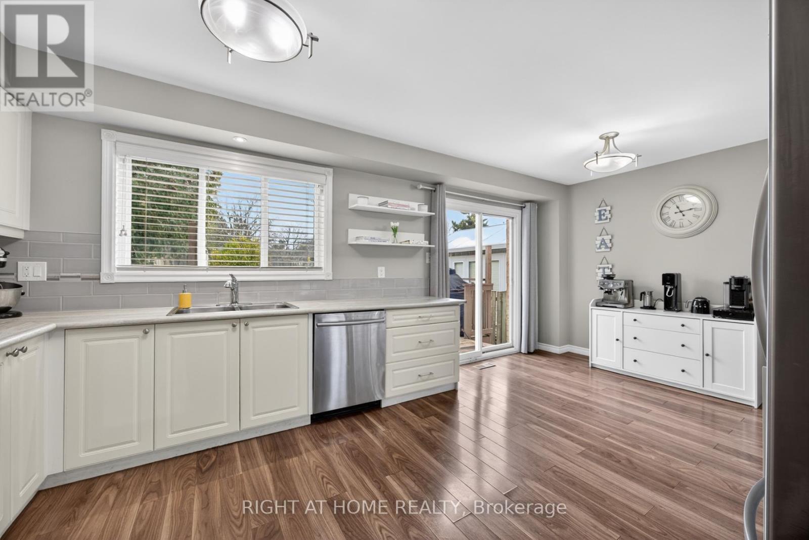 47 Woodward Crescent, Ajax, Ontario  L1S 5T5 - Photo 18 - E12987272