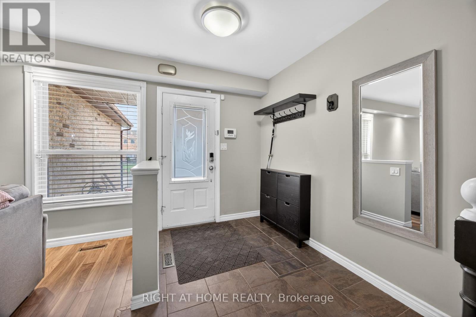 47 Woodward Crescent, Ajax, Ontario  L1S 5T5 - Photo 4 - E12987272