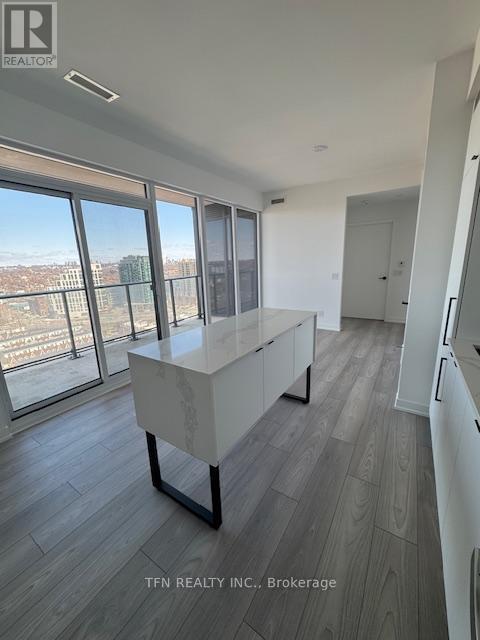 1509 - 285 Dufferin Street, Toronto, Ontario  M6K 1Z7 - Photo 4 - W12987096