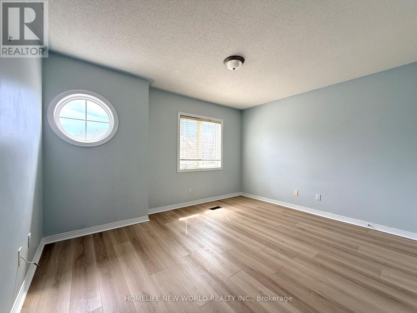 20 Sanderson Road, Markham, Ontario  L6C 2H8 - Photo 21 - N12987266