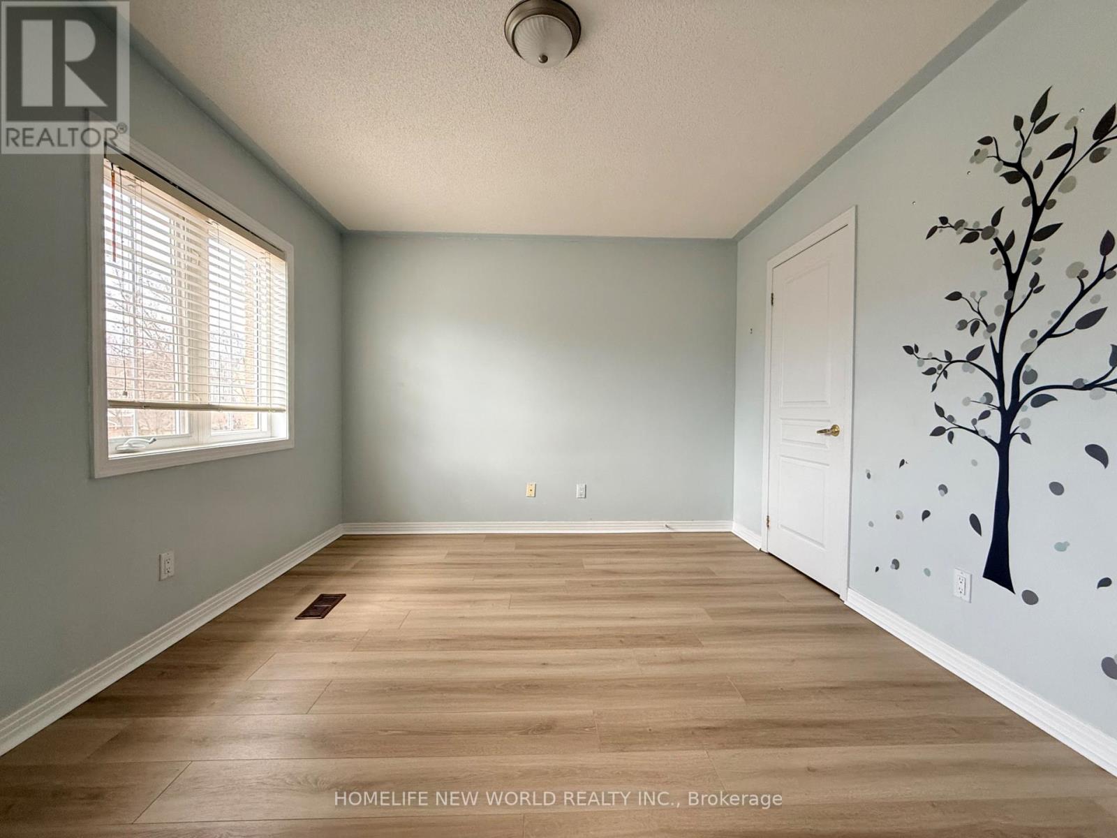 20 Sanderson Road, Markham, Ontario  L6C 2H8 - Photo 22 - N12987266