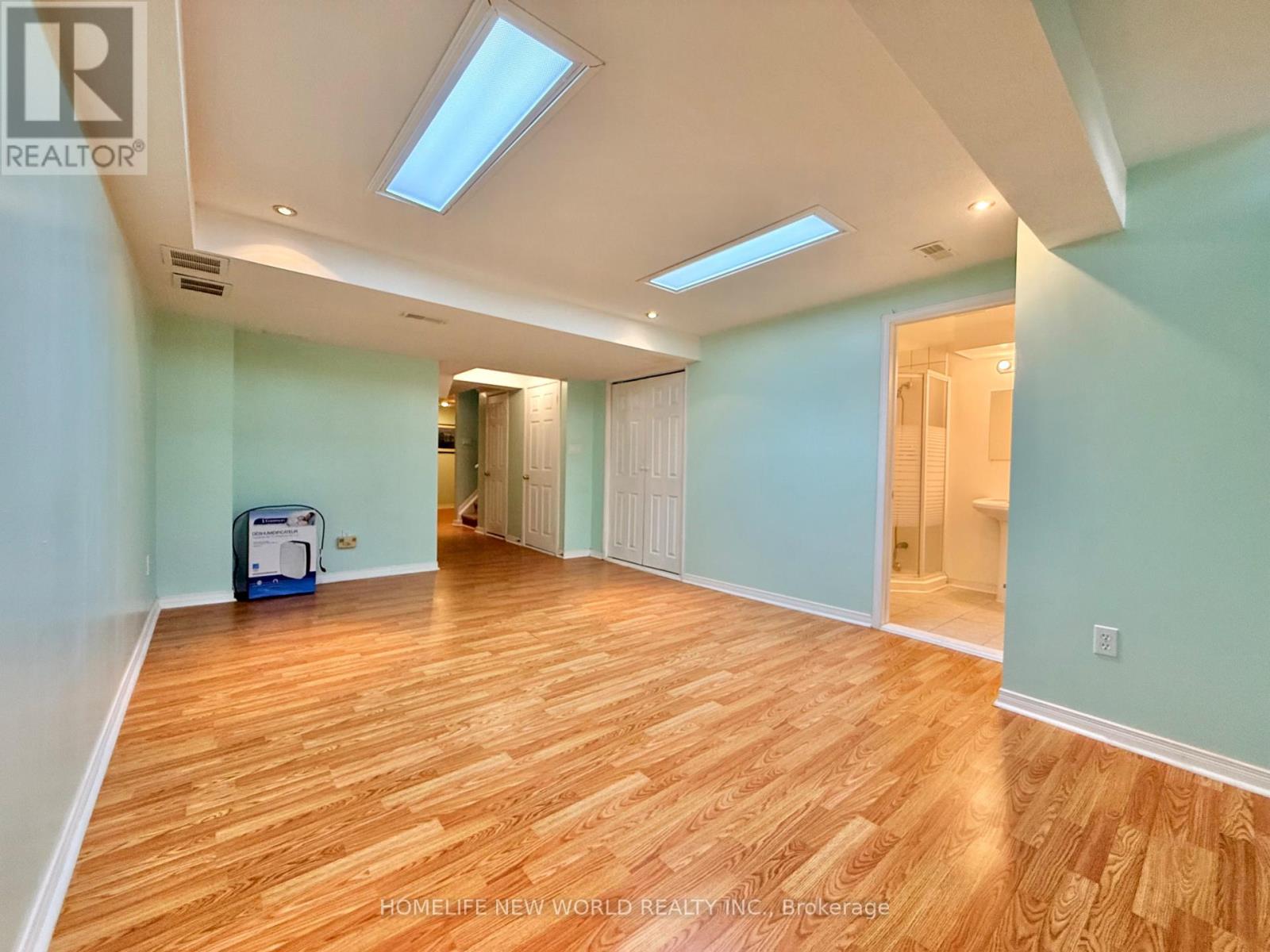 20 Sanderson Road, Markham, Ontario  L6C 2H8 - Photo 29 - N12987266