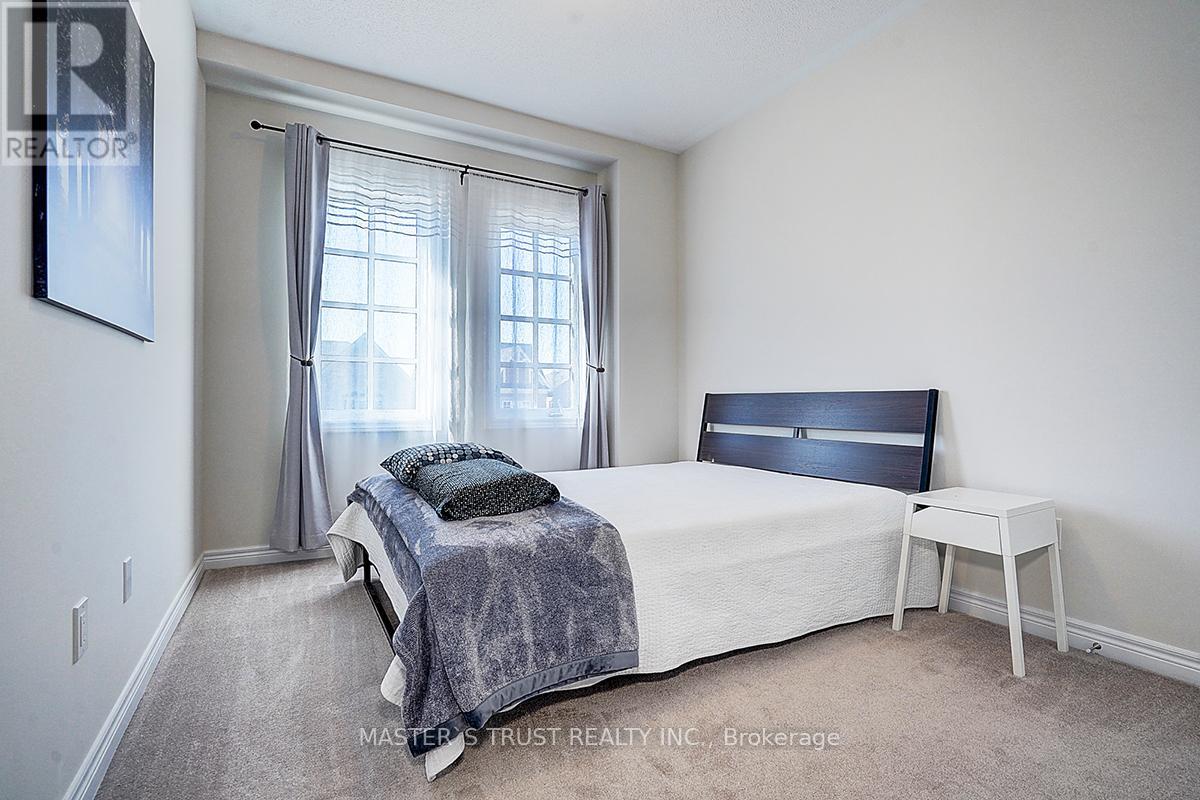 242 Paradelle Drive, Richmond Hill, Ontario  L4E 1B8 - Photo 32 - N12987300