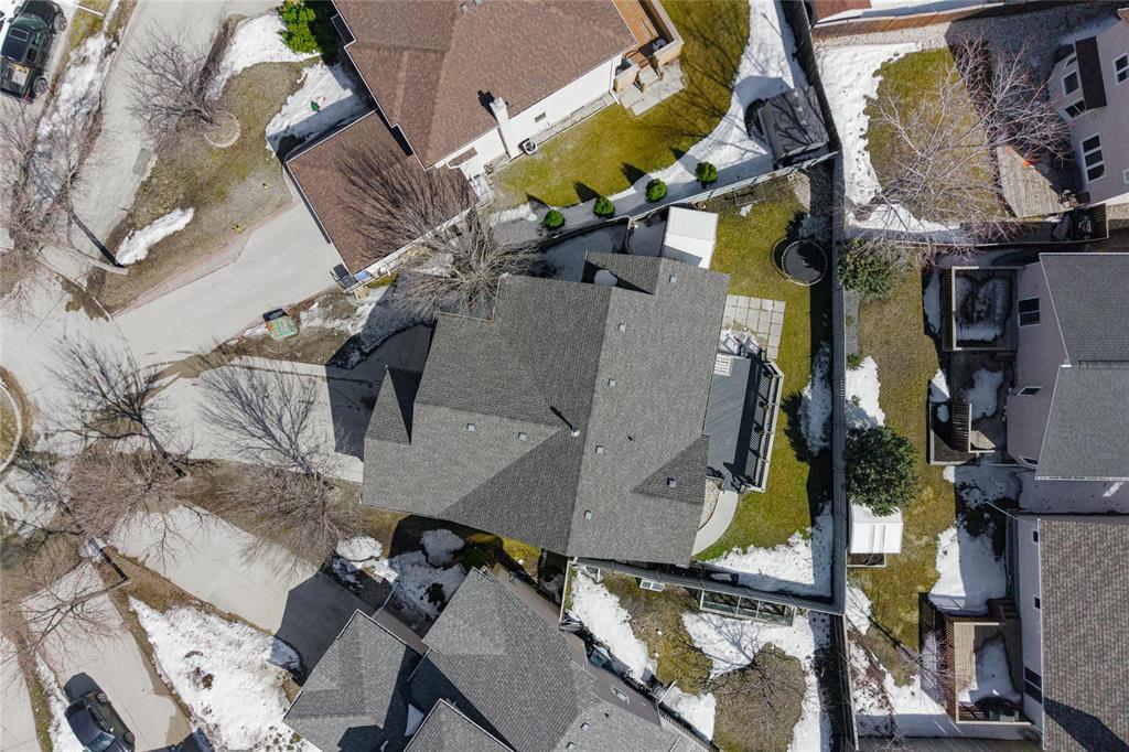 18 Brainerd Cove, Winnipeg, Manitoba  R3T 5W3 - Photo 2 - 202606962