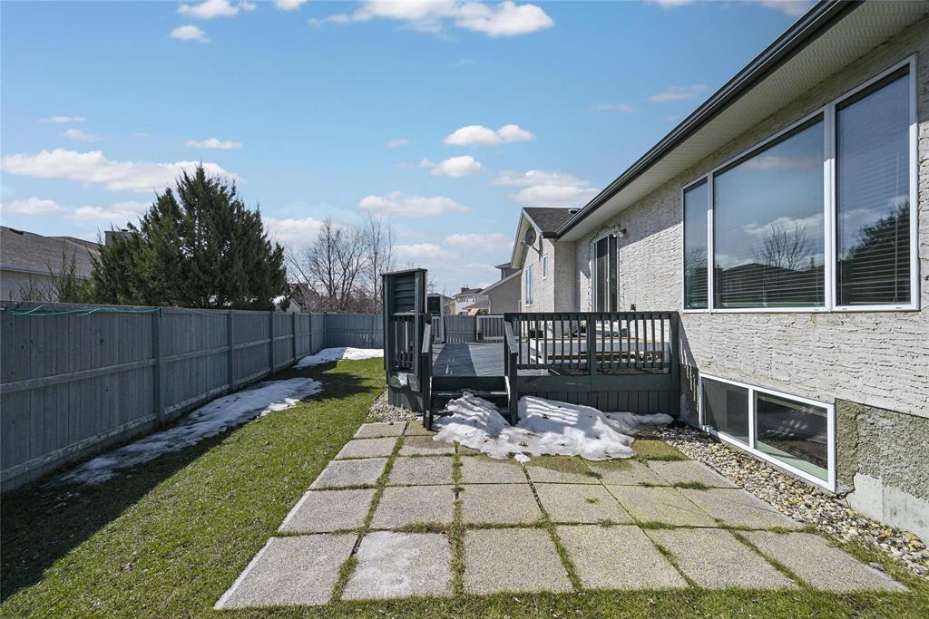 18 Brainerd Cove, Winnipeg, Manitoba  R3T 5W3 - Photo 8 - 202606962