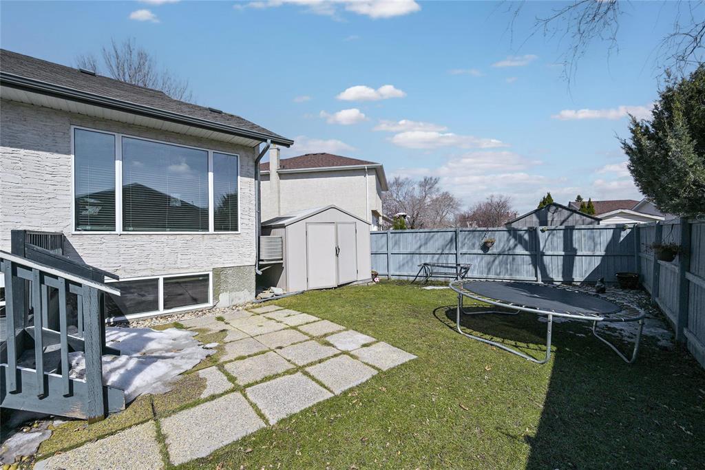 18 Brainerd Cove, Winnipeg, Manitoba  R3T 5W3 - Photo 7 - 202606962