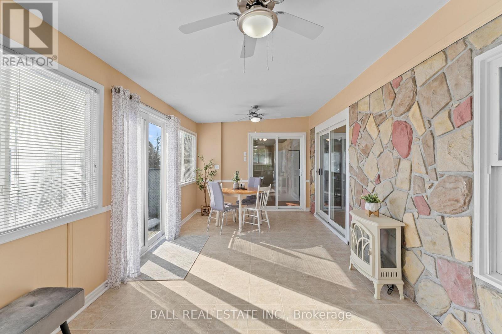 11 Lakeview Crescent, Kawartha Lakes, Ontario  K0M 1A0 - Photo 27 - X12982158