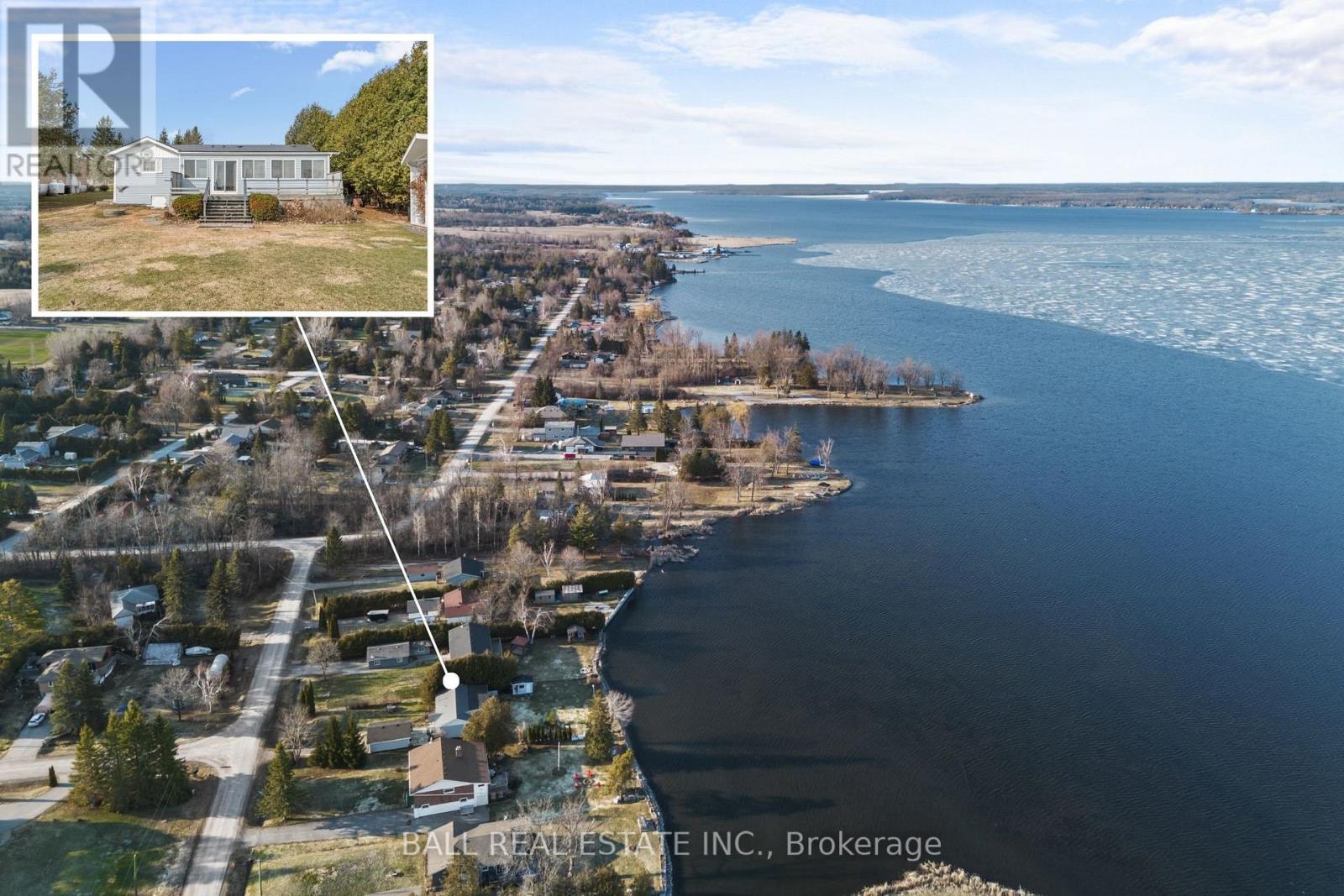 11 Lakeview Crescent, Kawartha Lakes, Ontario  K0M 1A0 - Photo 3 - X12982158