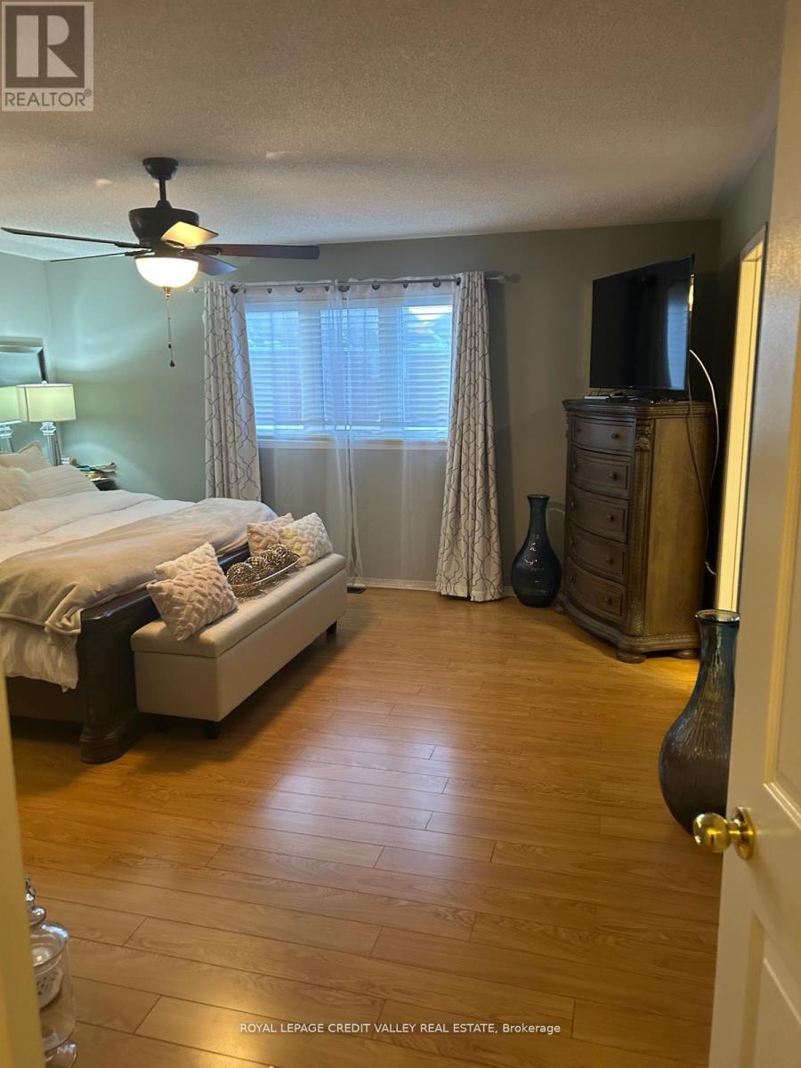 4 Kanata Road, Brampton, Ontario  L7A 3R2 - Photo 18 - W12987262