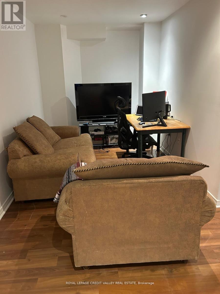 4 Kanata Road, Brampton, Ontario  L7A 3R2 - Photo 24 - W12987262