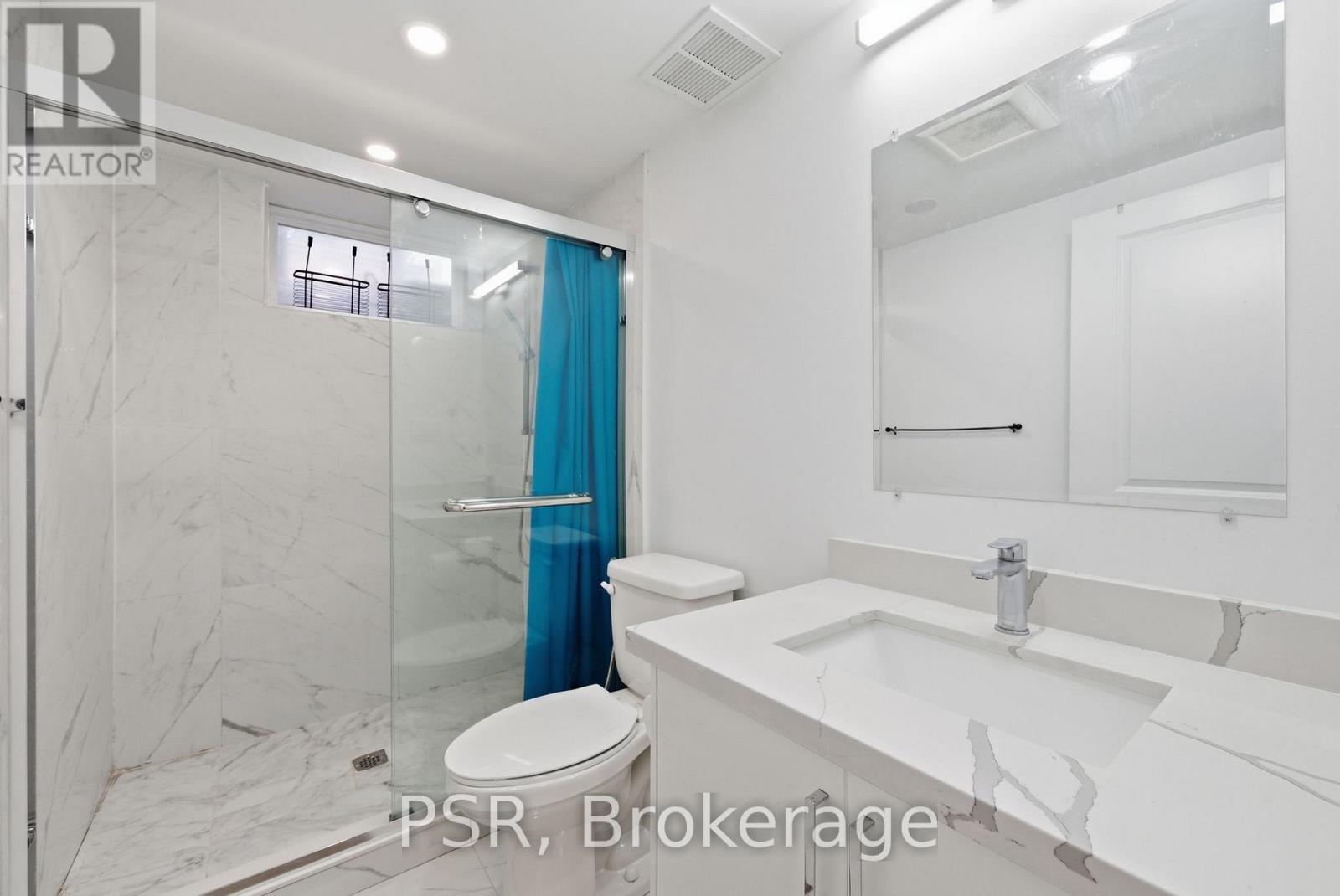 1 - 27 Kigsview (Lower) Boulevard, Toronto, Ontario  M9R 1T5 - Photo 12 - W12987290