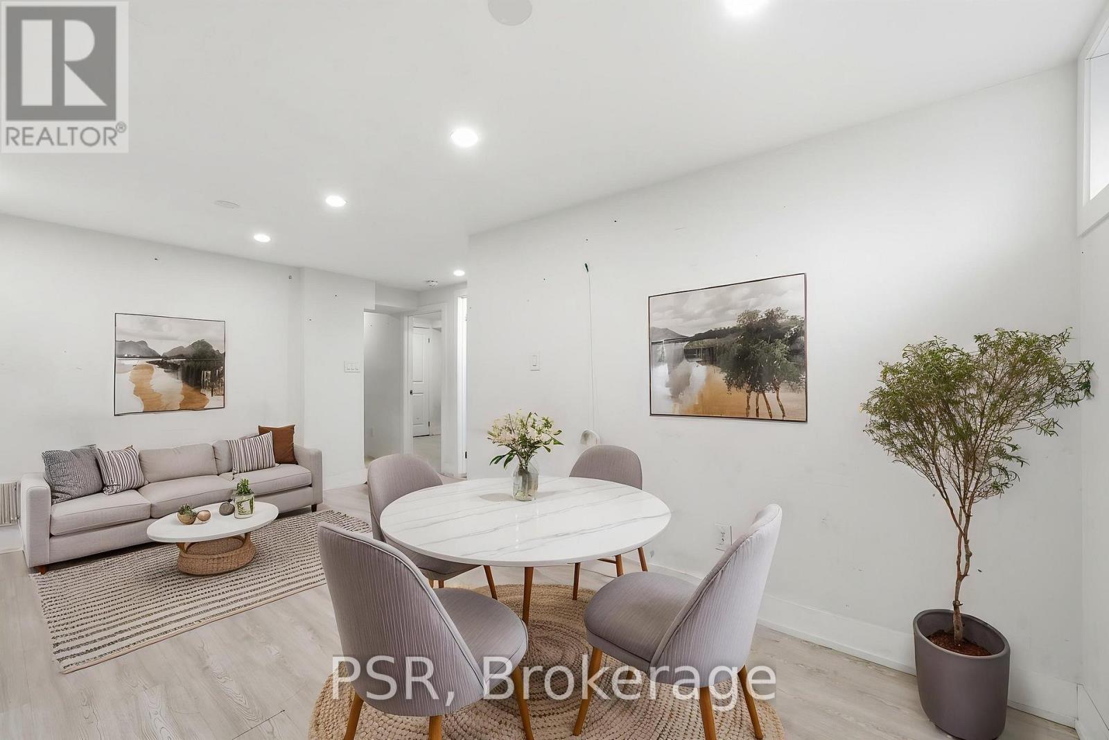 1 - 27 Kigsview (Lower) Boulevard, Toronto, Ontario  M9R 1T5 - Photo 9 - W12987290