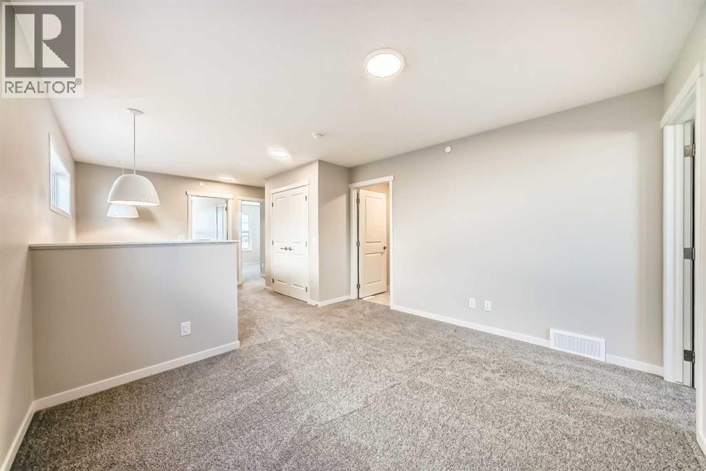 17 Hotchkiss Road Se, Calgary, Alberta  T3S 0T8 - Photo 32 - A2285060