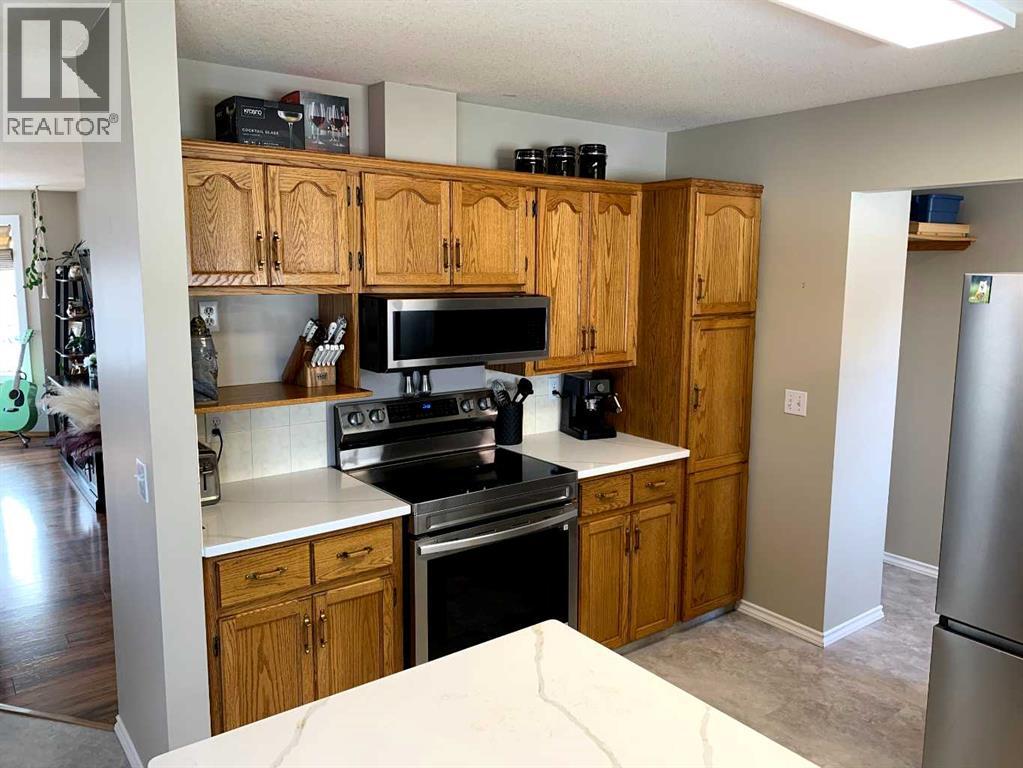 4 Blackstone Avenue, Lacombe, Alberta  T4L 1P8 - Photo 12 - A2281344