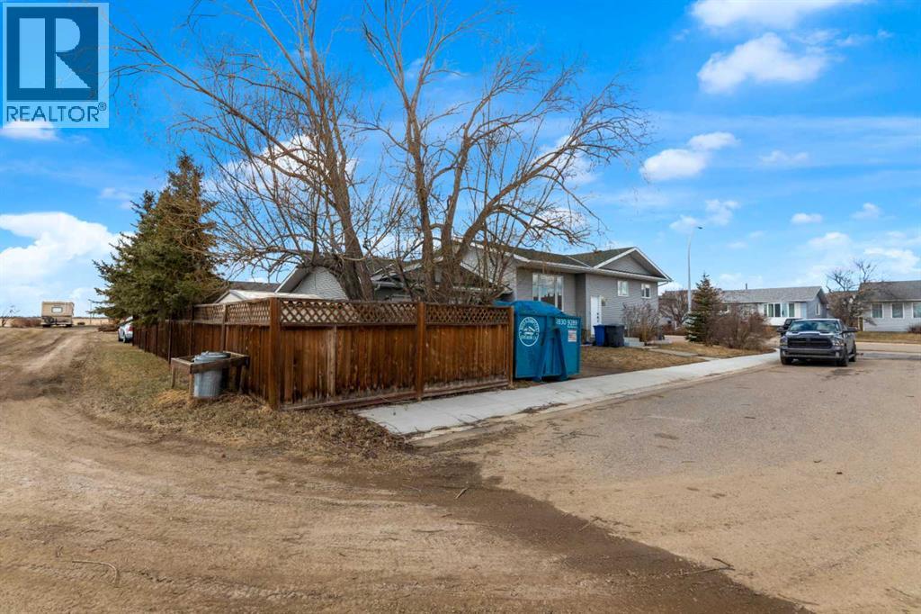 23 Beaver Place, Beiseker, Alberta  T0M 0G0 - Photo 26 - A2300496