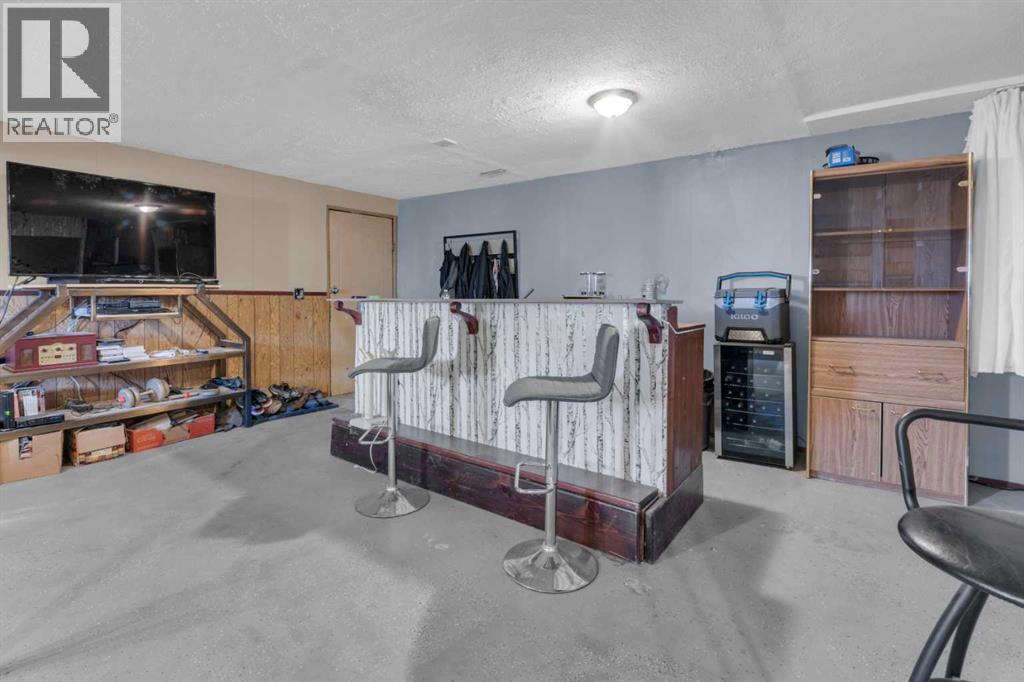 23 Beaver Place, Beiseker, Alberta  T0M 0G0 - Photo 21 - A2300496