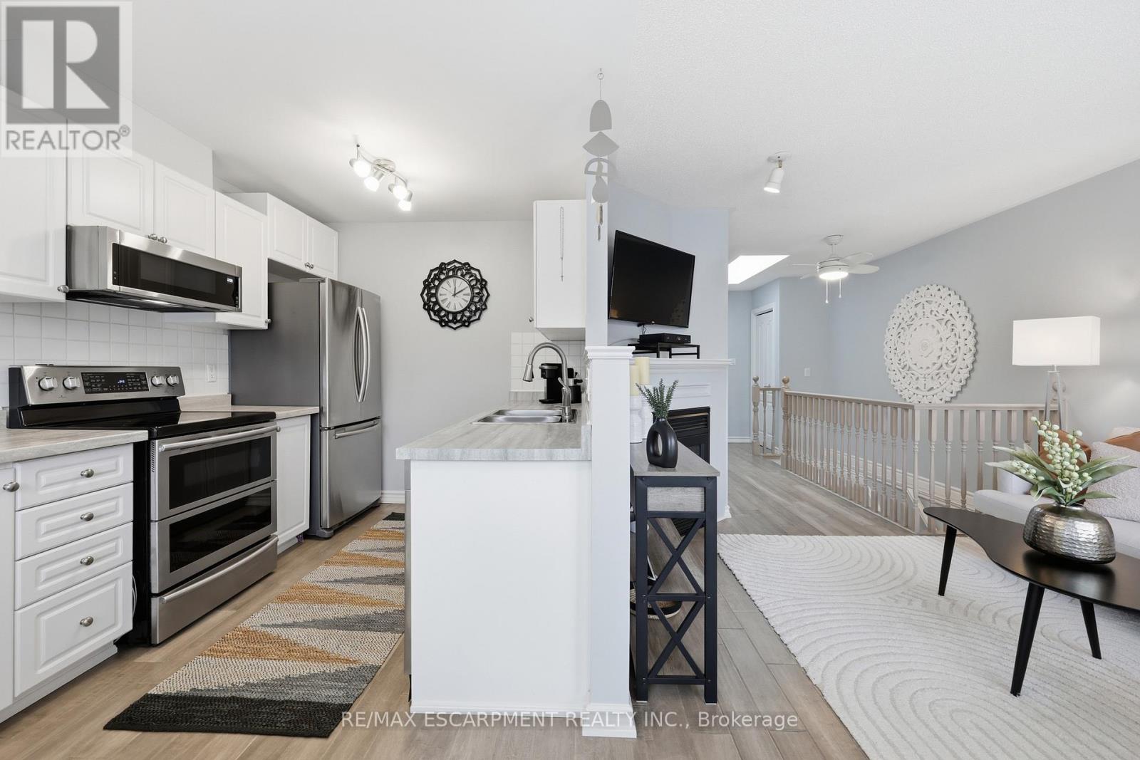 175 Fiddlers Green Road, Hamilton, Ontario  L9G 4X7 - Photo 14 - X12987302