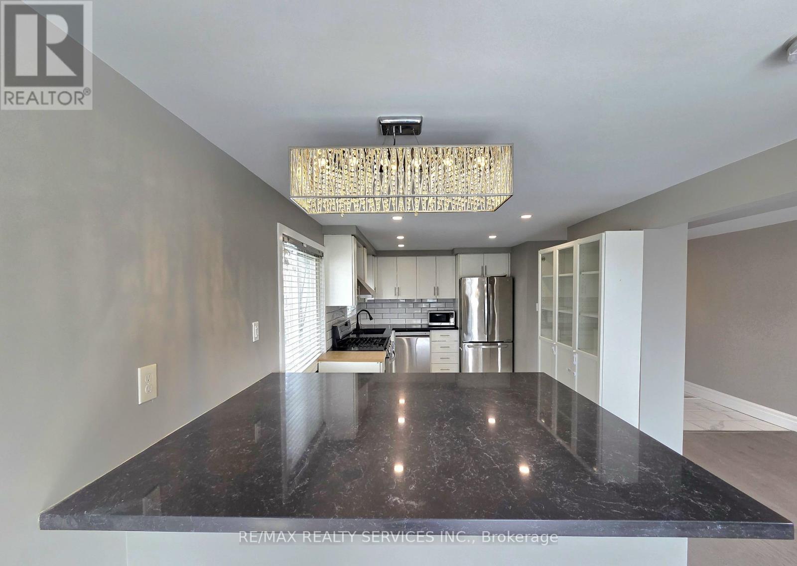 662 Elgin Street N, Cambridge, Ontario N1R 7W5 - Photo 16 - X12987304