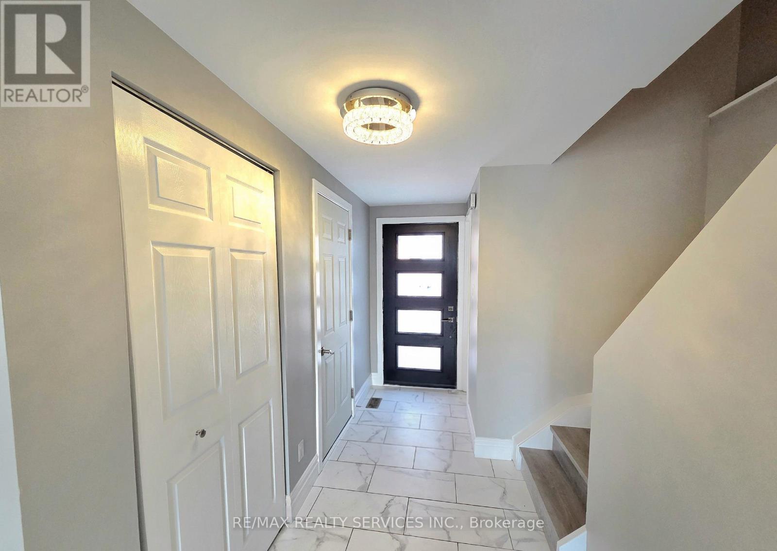 662 Elgin Street N, Cambridge, Ontario N1R 7W5 - Photo 7 - X12987304