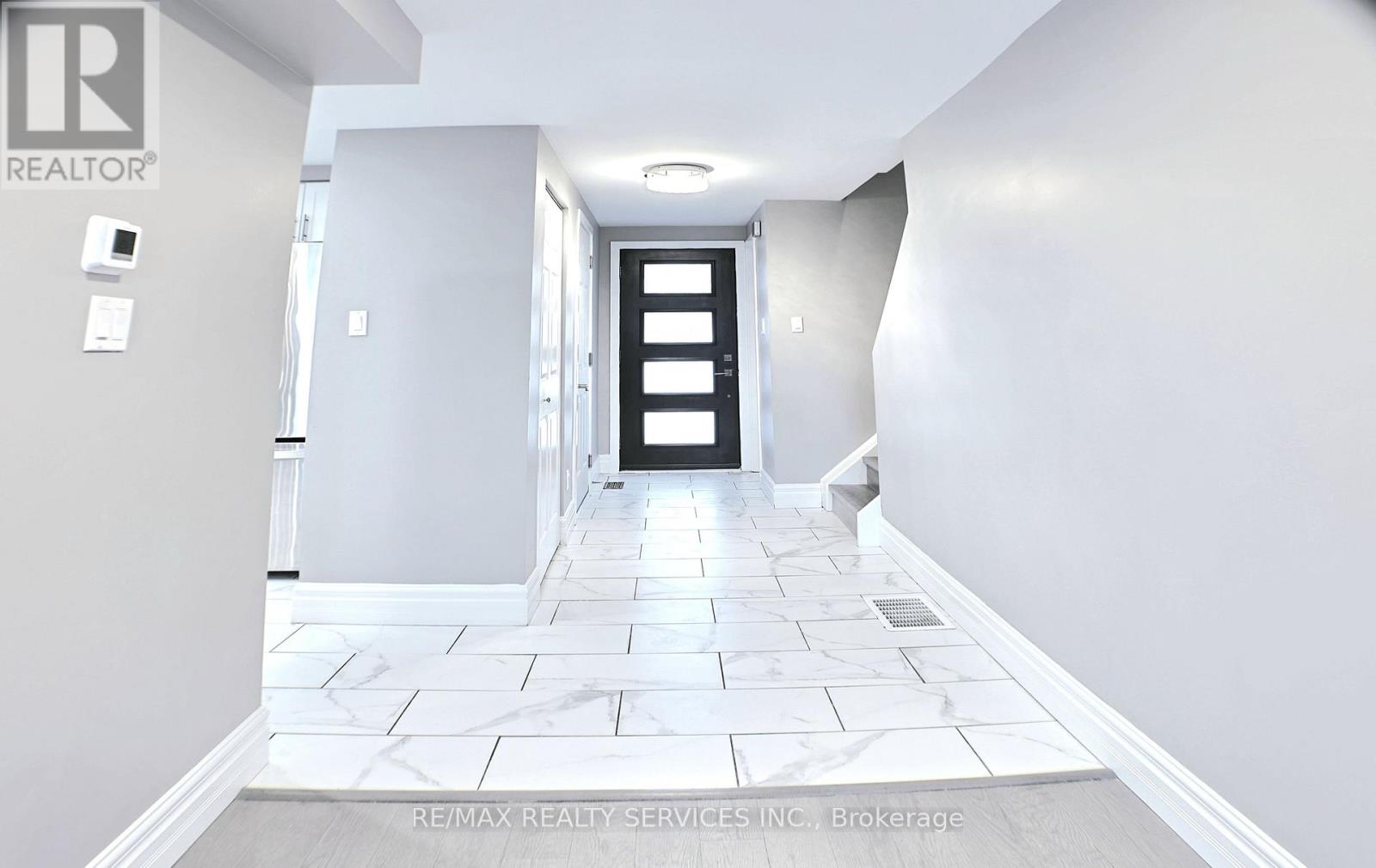 662 Elgin Street N, Cambridge, Ontario N1R 7W5 - Photo 8 - X12987304