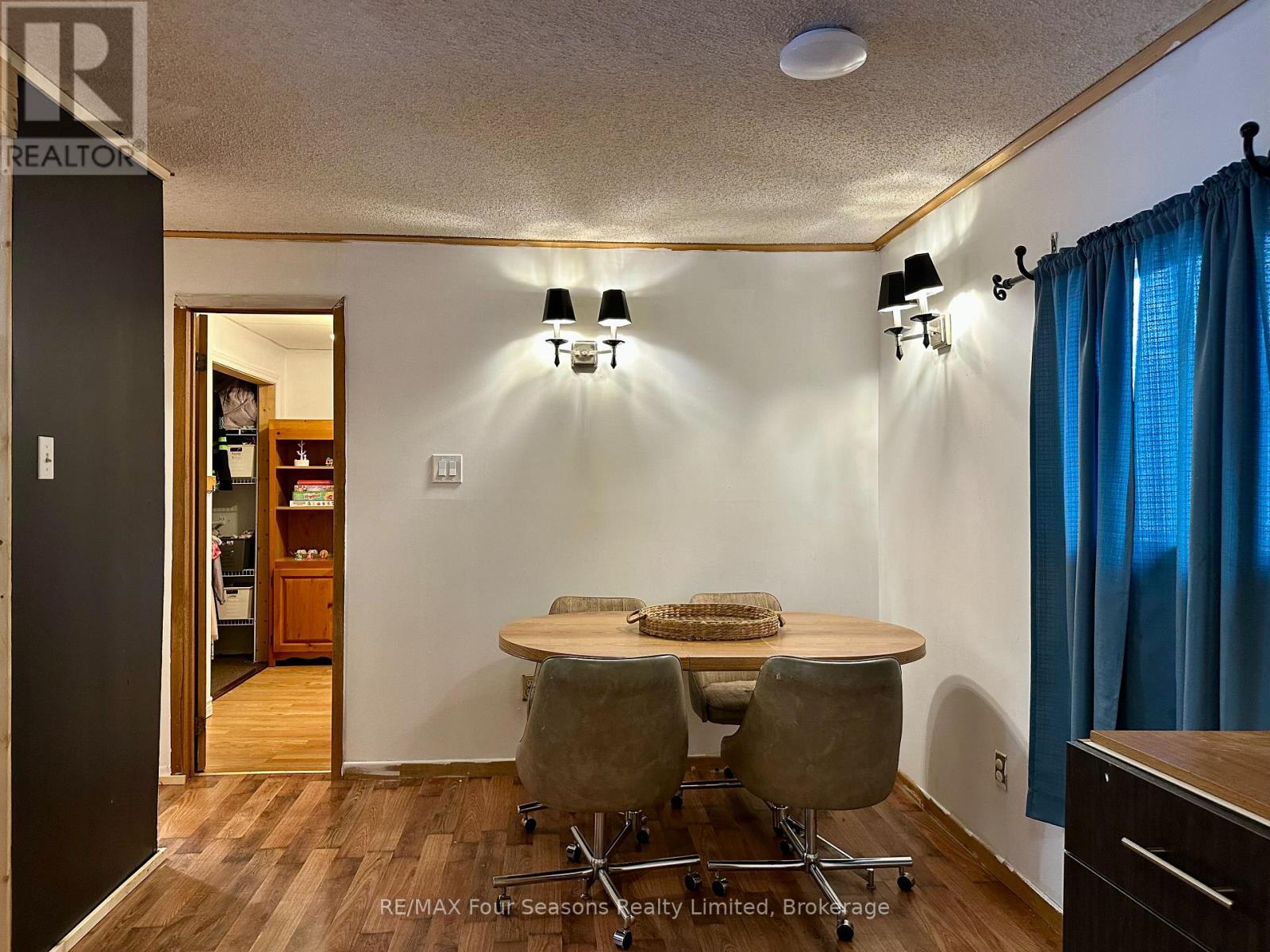 196 Melrose Avenue, Wasaga Beach, Ontario  L9Z 2T1 - Photo 12 - S12956794