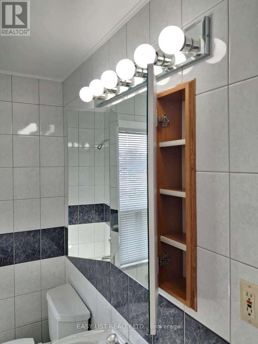 6 Brigham Court, Toronto, Ontario  M9W 1T8 - Photo 18 - W12979958