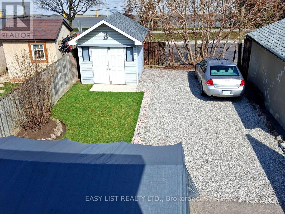 6 Brigham Court, Toronto, Ontario  M9W 1T8 - Photo 28 - W12979958