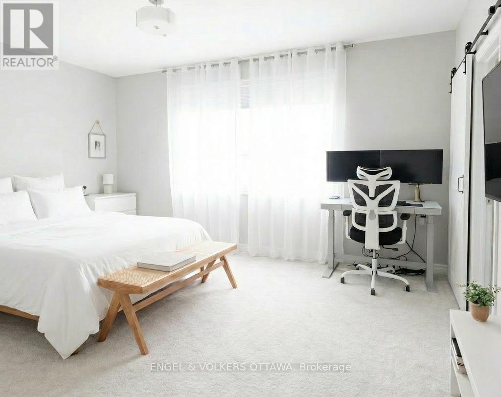 19 Allan Place, Ottawa, Ontario  K2S 2A9 - Photo 21 - X12980438