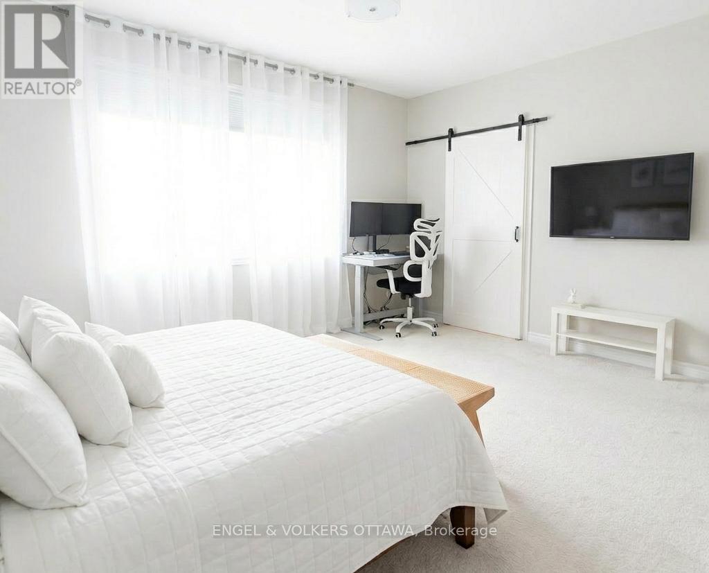 19 Allan Place, Ottawa, Ontario  K2S 2A9 - Photo 22 - X12980438