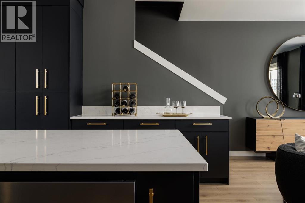 512, 8155 8 Avenue SW, Calgary, Alberta  T3H 6B1 - Photo 9 - A2280156