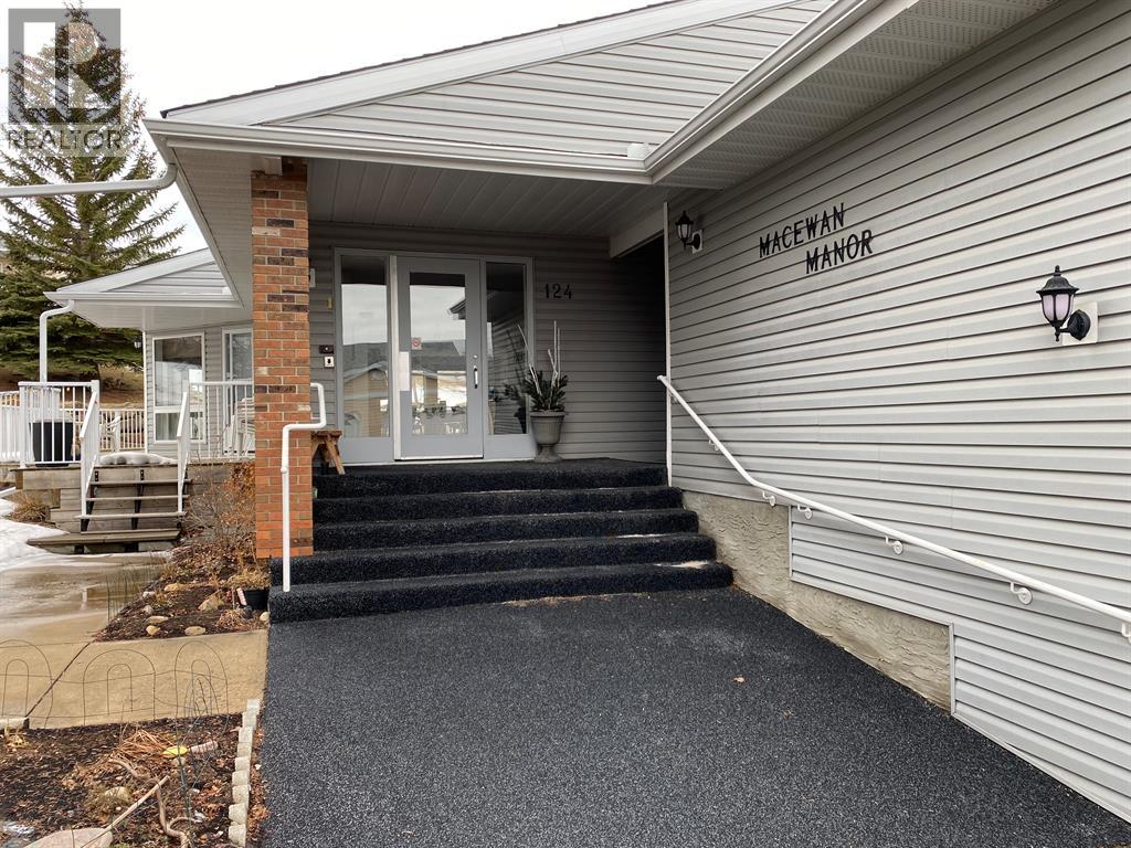 52 Macewan Park Heights Nw, Calgary, Alberta  T3K 3W7 - Photo 41 - A2287229