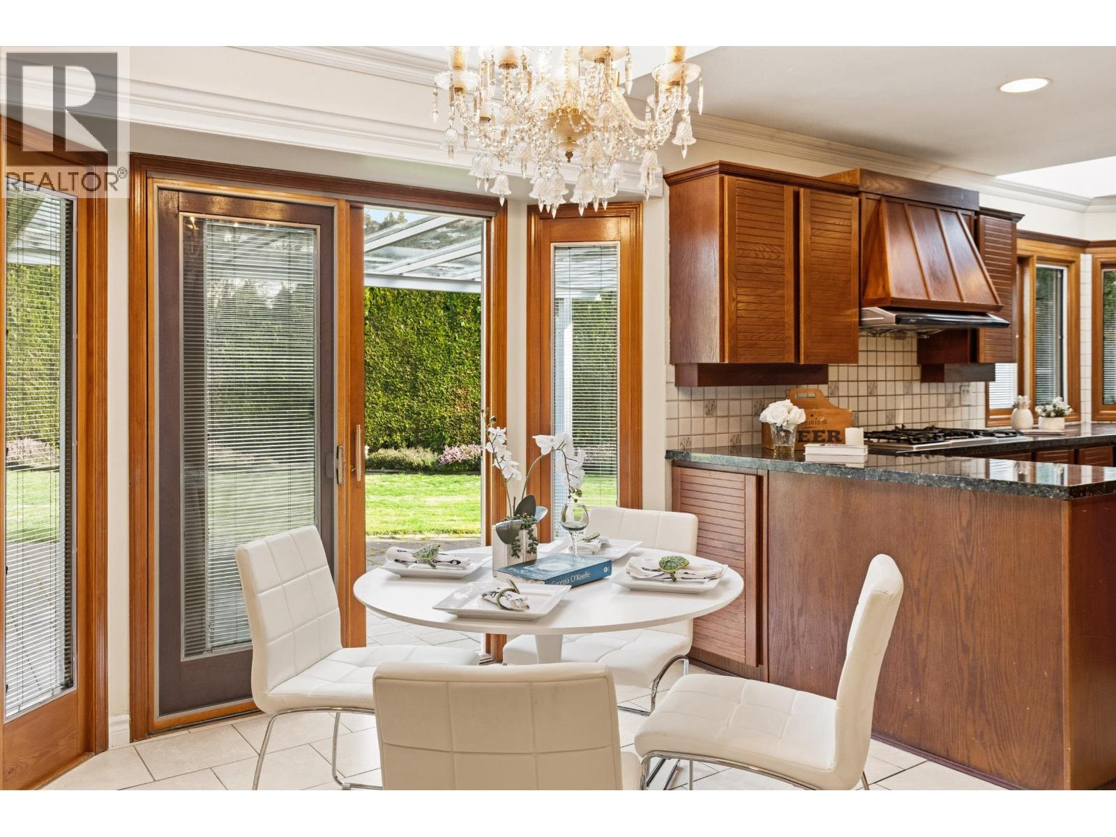 8480 Sunnywood Drive, Richmond, British Columbia  V6Y 3G5 - Photo 8 - R3091418