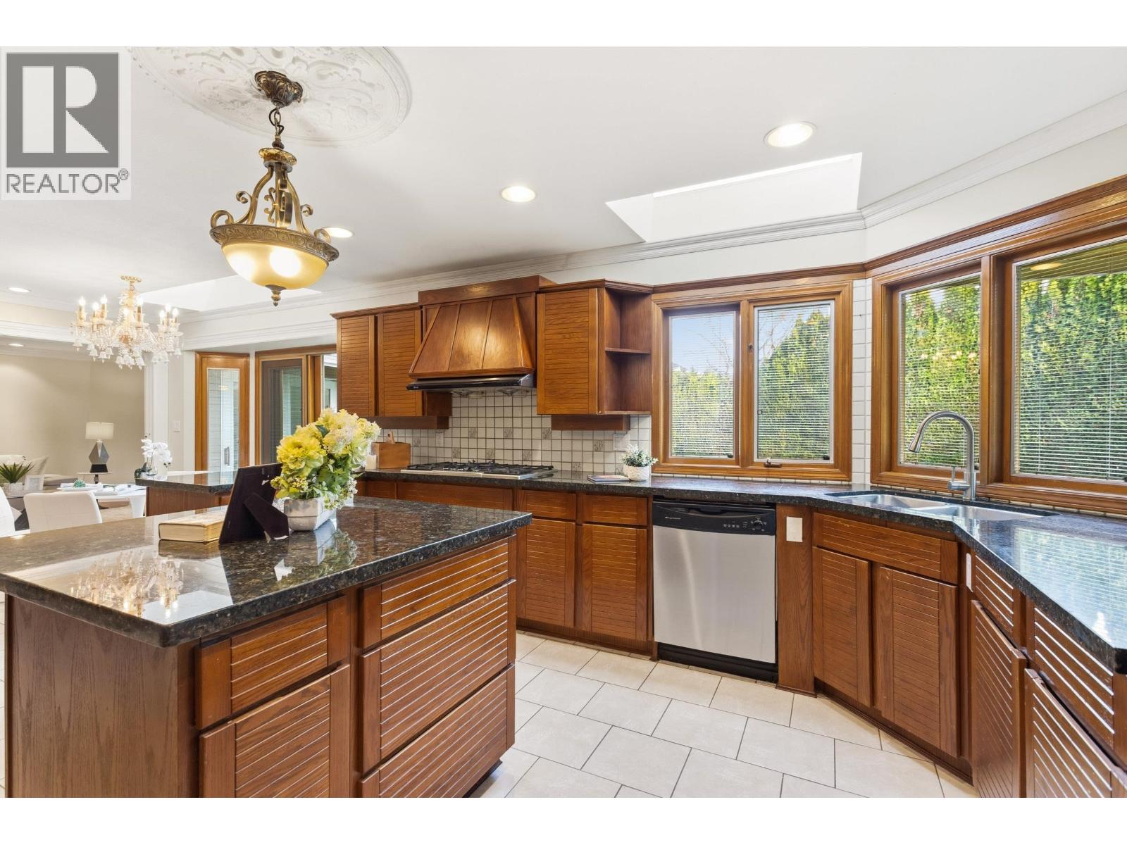 8480 Sunnywood Drive, Richmond, British Columbia  V6Y 3G5 - Photo 11 - R3091418