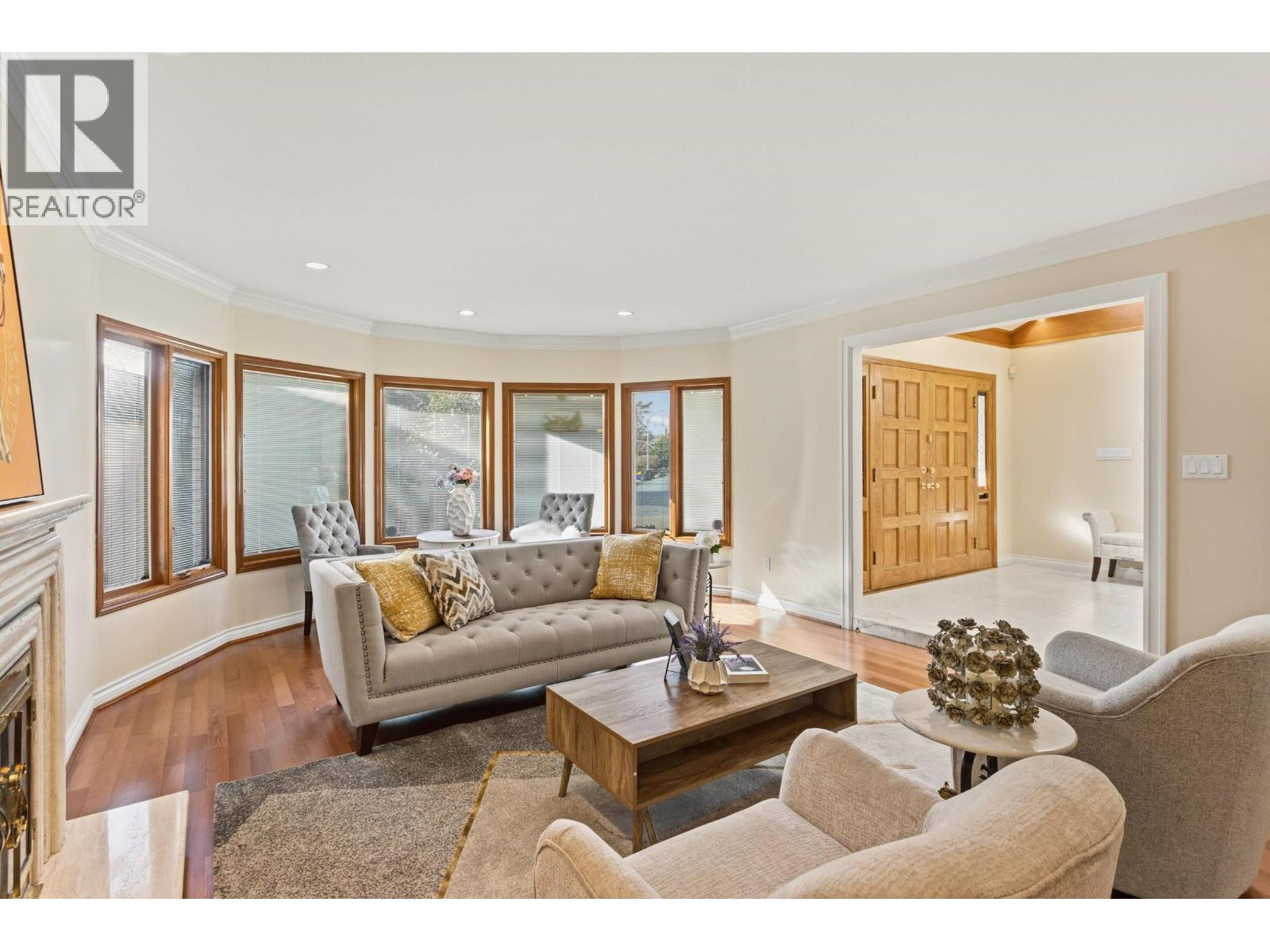 8480 Sunnywood Drive, Richmond, British Columbia  V6Y 3G5 - Photo 4 - R3091418