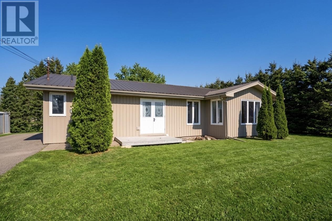 118 Maple Avenue, Charlottetown, Prince Edward Island