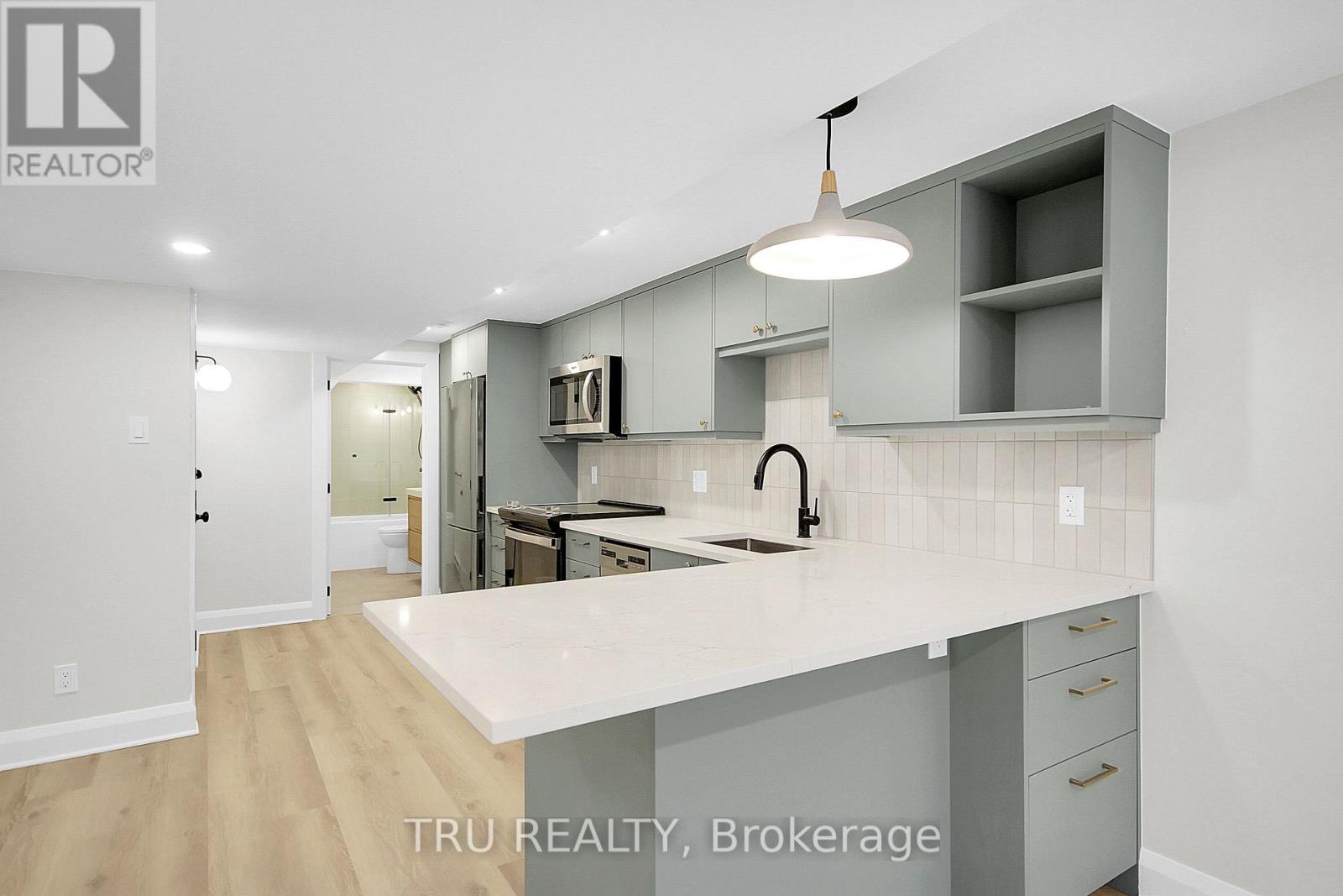 B - 2643 Don Street, Ottawa, Ontario  K2B 6Y2 - Photo 7 - X12987308