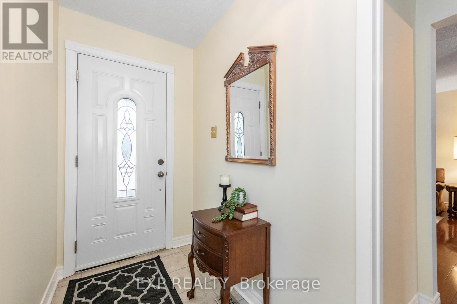 1337 Ambridge Way, Ottawa, Ontario  K2C 3T3 - Photo 4 - X12987350