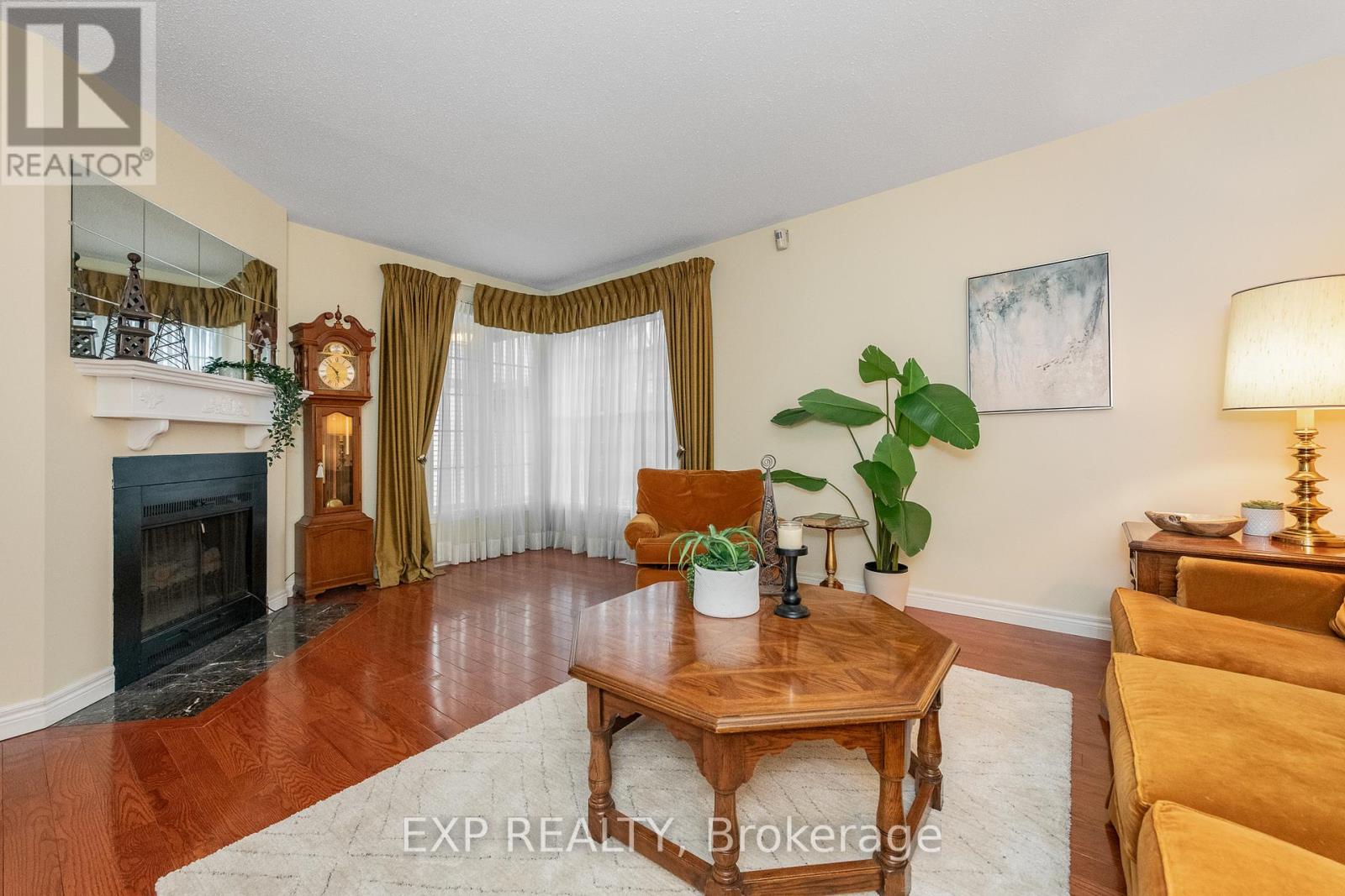 1337 Ambridge Way, Ottawa, Ontario  K2C 3T3 - Photo 7 - X12987350
