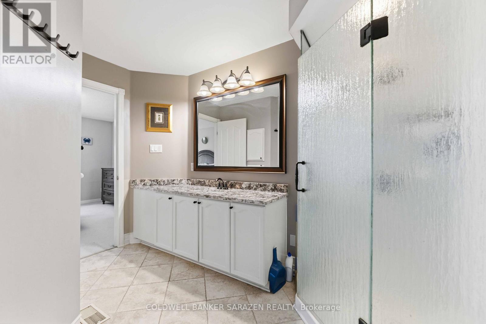 734 Rolling River Crescent, Ottawa, Ontario  K1V 1M2 - Photo 18 - X12987376