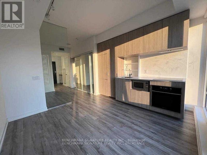 2015 - 77 SHUTER STREET, Toronto, Ontario