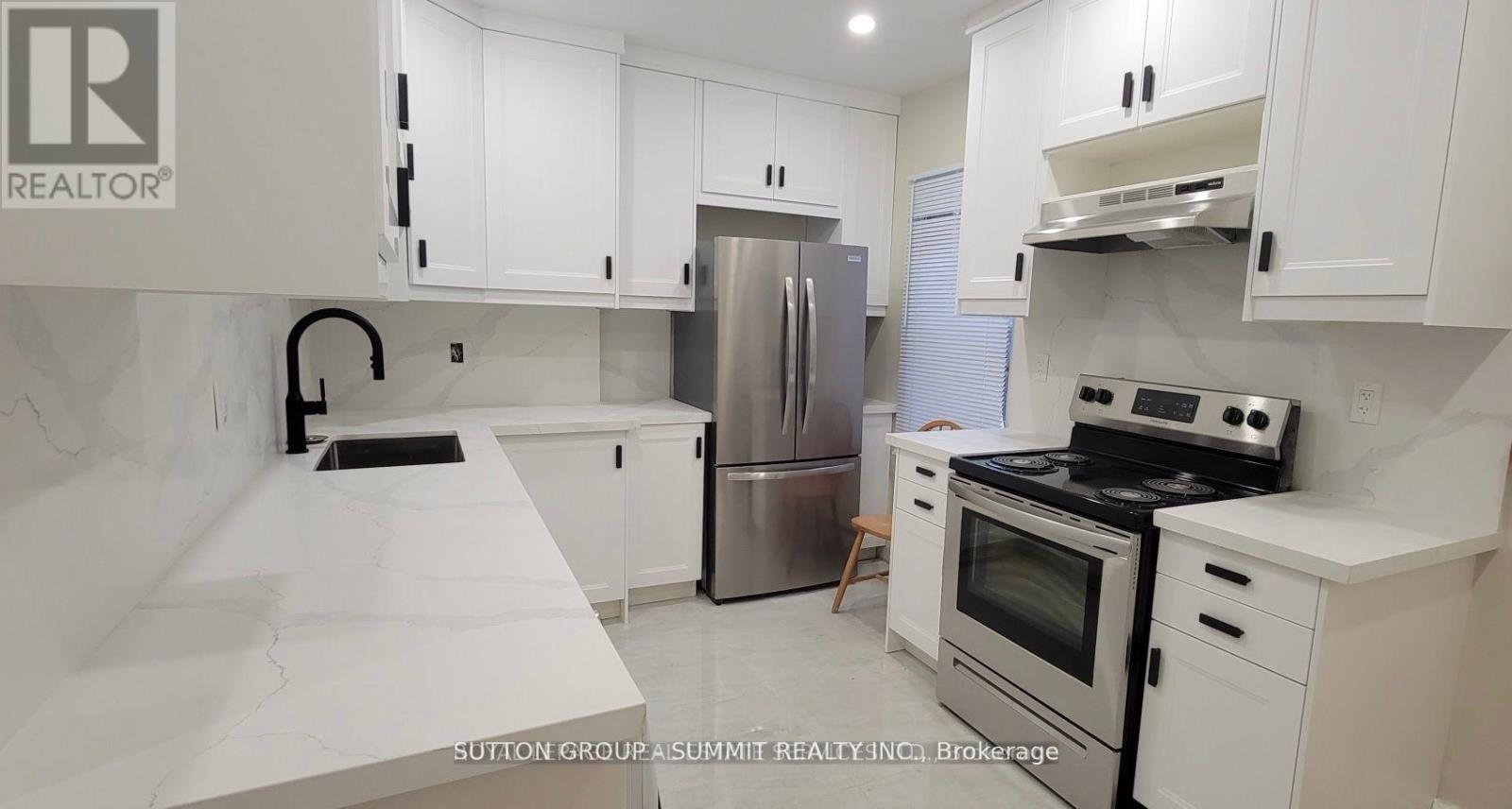 2 - 157 Vaughan Road, Toronto, Ontario  M6C 2L9 - Photo 5 - C12987382