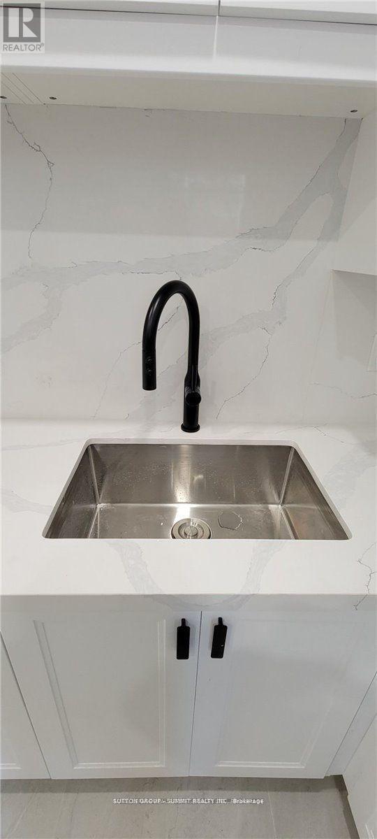 2 - 157 Vaughan Road, Toronto, Ontario  M6C 2L9 - Photo 6 - C12987382