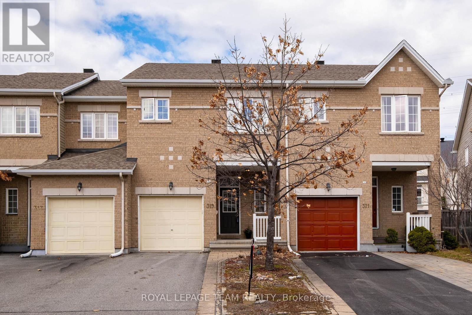 319 KINGBROOK DRIVE, Ottawa, Ontario