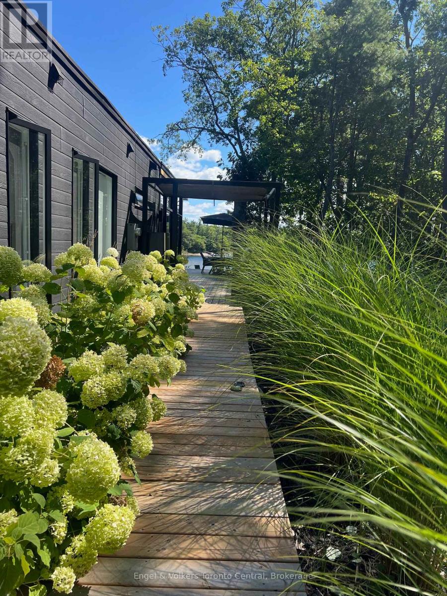736 2190 Island, Georgian Bay, Ontario  P0E 1E0 - Photo 10 - X12987316