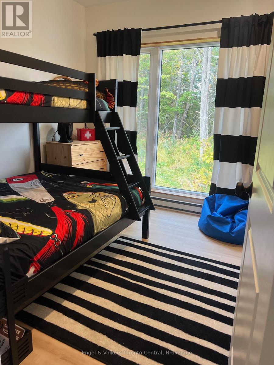 736 2190 Island, Georgian Bay, Ontario  P0E 1E0 - Photo 24 - X12987316