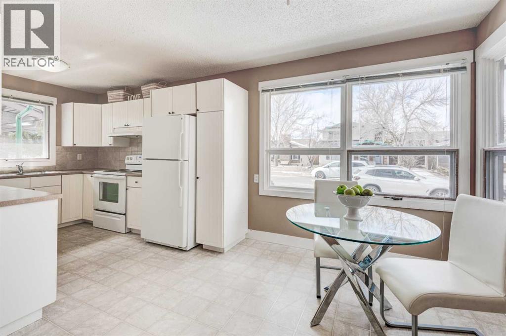 88 Sunhurst Road SE, Calgary, Alberta  T2X 1V8 - Photo 5 - A2294582