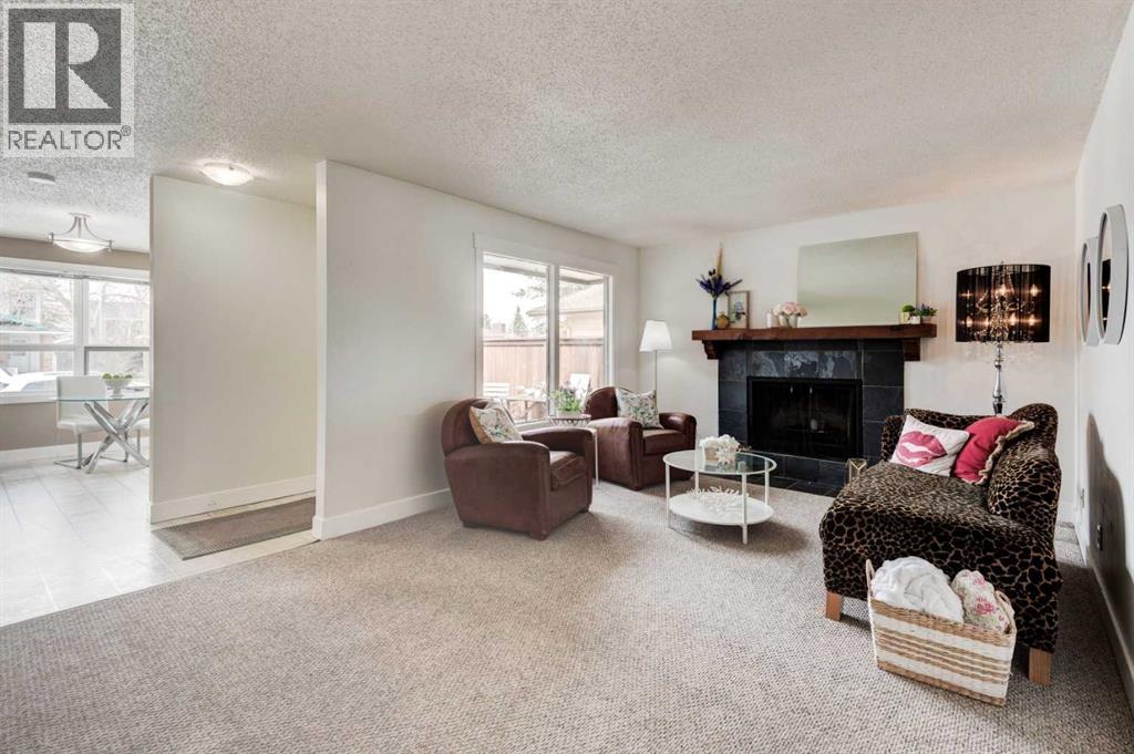 88 Sunhurst Road SE, Calgary, Alberta  T2X 1V8 - Photo 4 - A2294582