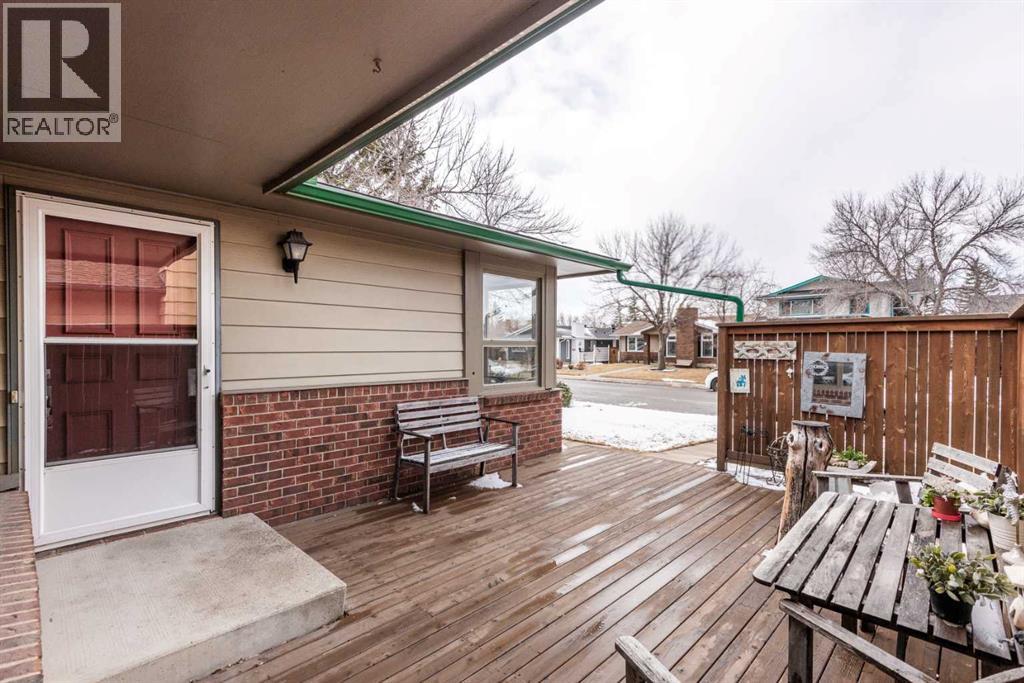 88 Sunhurst Road SE, Calgary, Alberta  T2X 1V8 - Photo 30 - A2294582