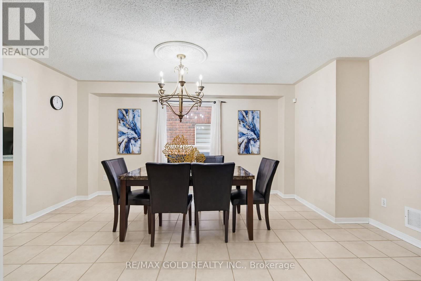 7 Sheepberry Terrace, Brampton, Ontario  L7A 2B6 - Photo 11 - W12981588