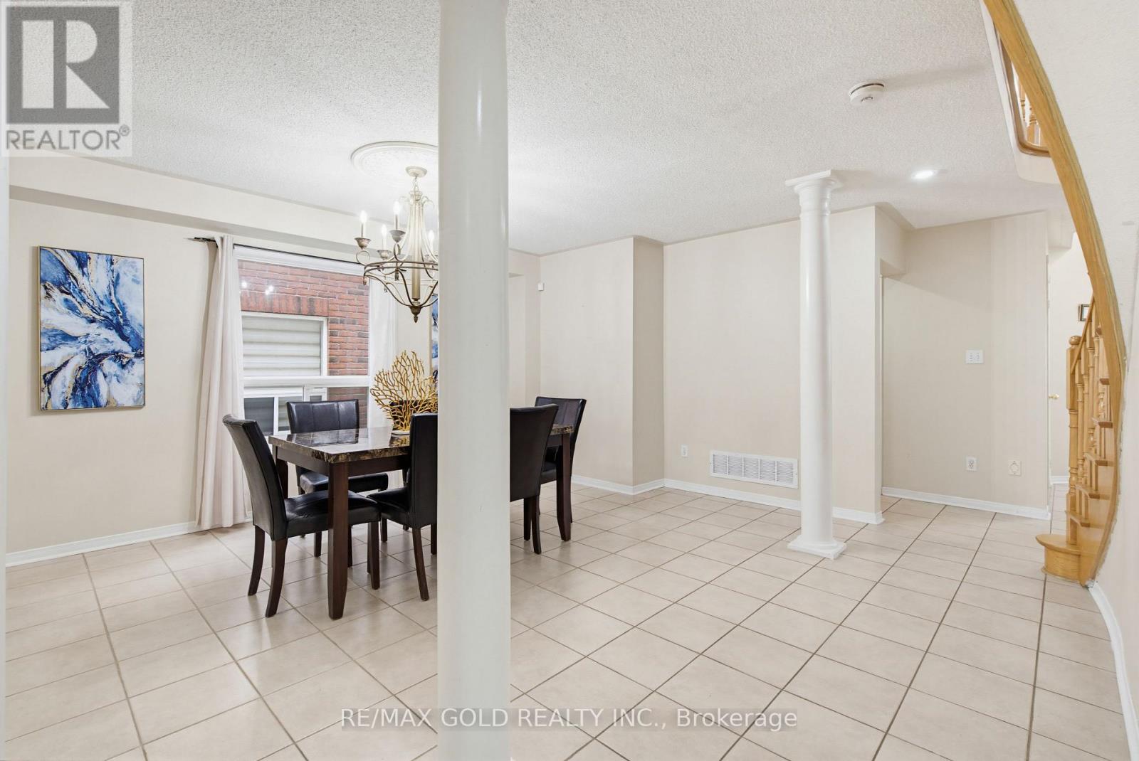 7 Sheepberry Terrace, Brampton, Ontario  L7A 2B6 - Photo 12 - W12981588